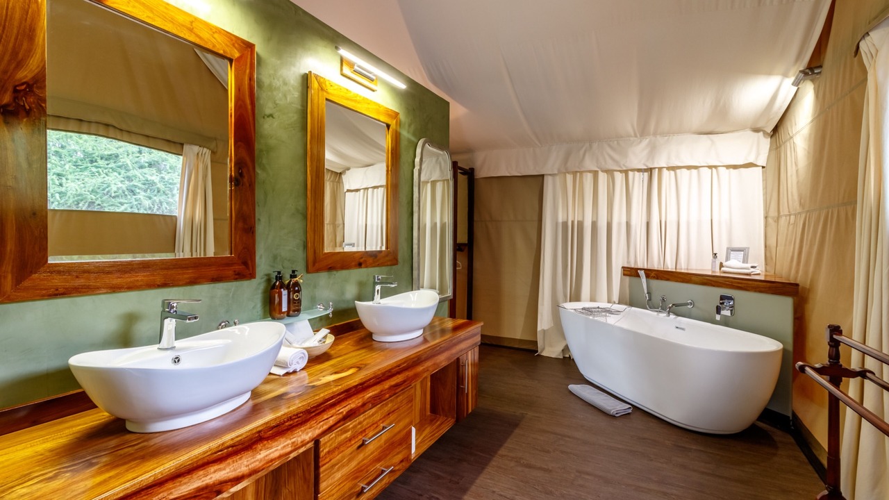 Photo of Bathroom in Thorny Bush Game Reserve