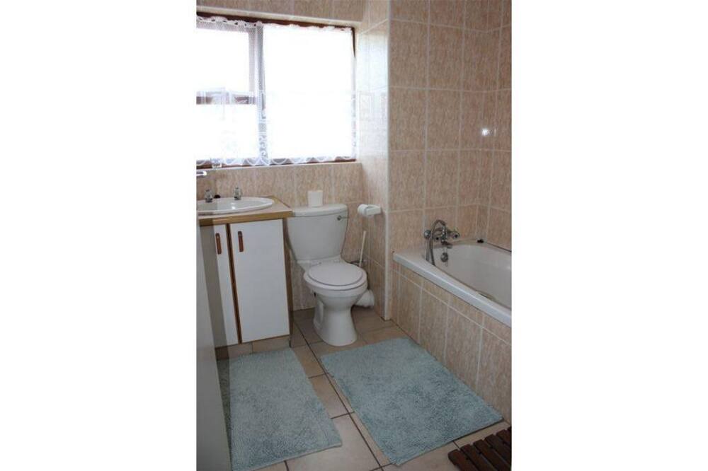 Photo of Bathroom in Margate