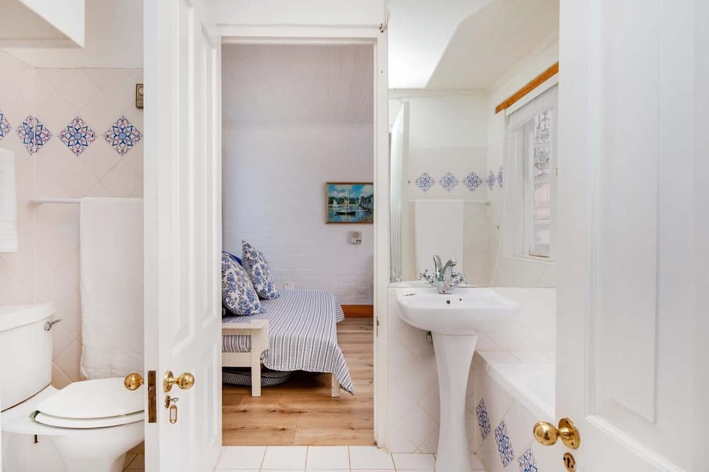Photo of Bathroom in Kommetjie