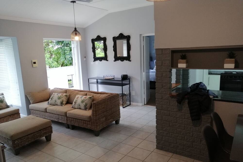 Photo of Livingroom in Durban North