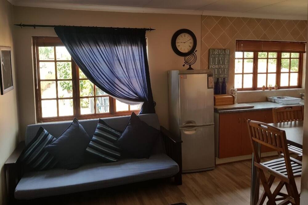 Photo of Livingroom in Centurion