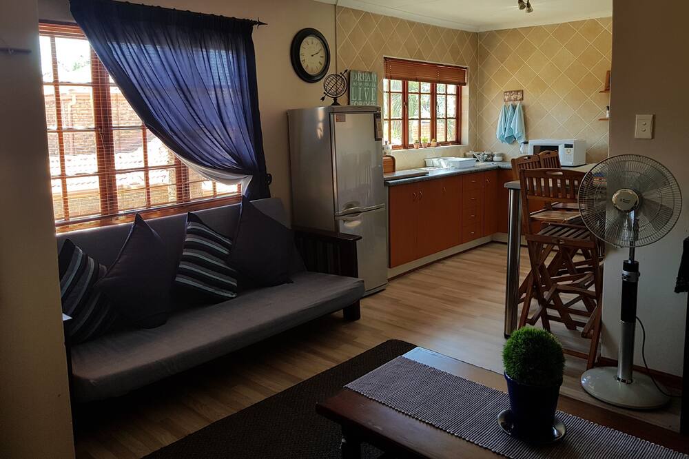 Photo of Livingroom in Centurion