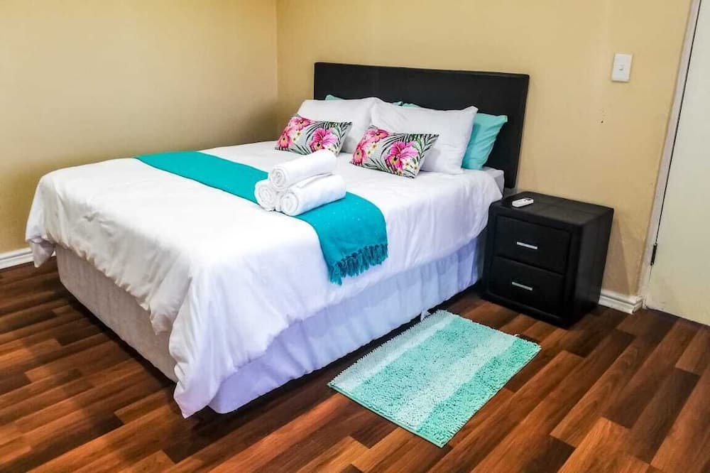 Photo of Bedroom in Durbanville