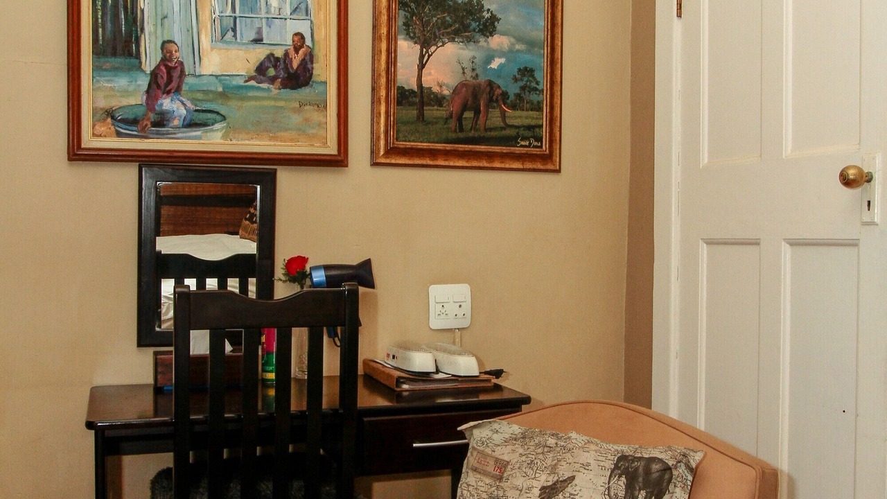 Photo of Bedroom in Essenwood