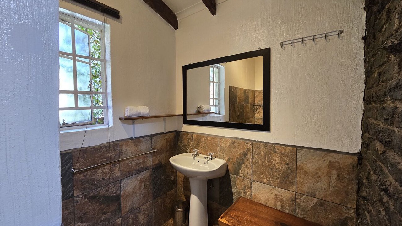 Photo of Bathroom in Greater Johannesburg Metropolitan Area