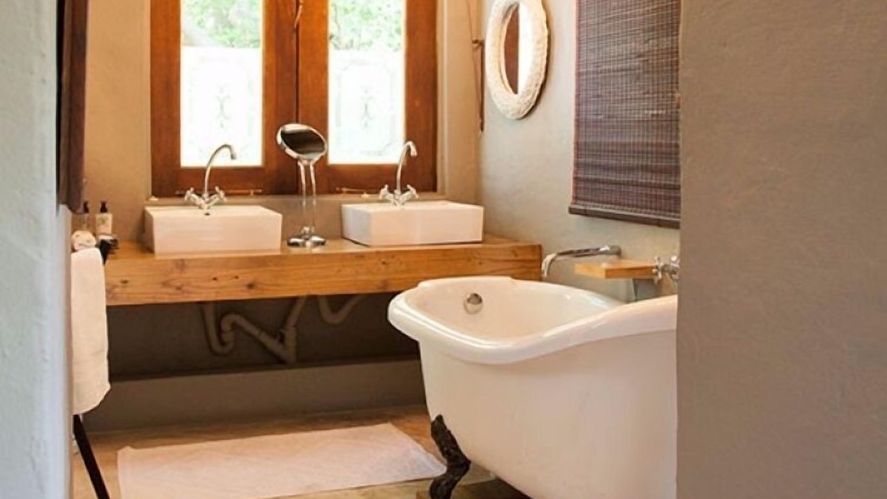 Photo of Bathroom in Greater Johannesburg Metropolitan Area