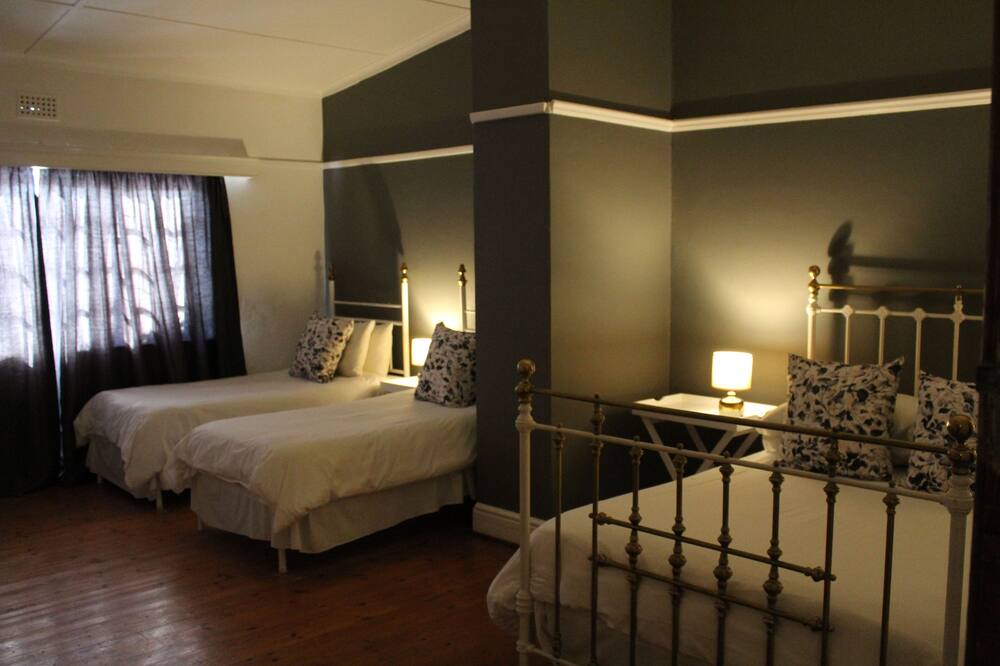 Photo of Bedroom in Somerset West