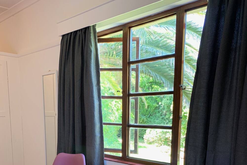 Photo of Bedroom in Somerset West