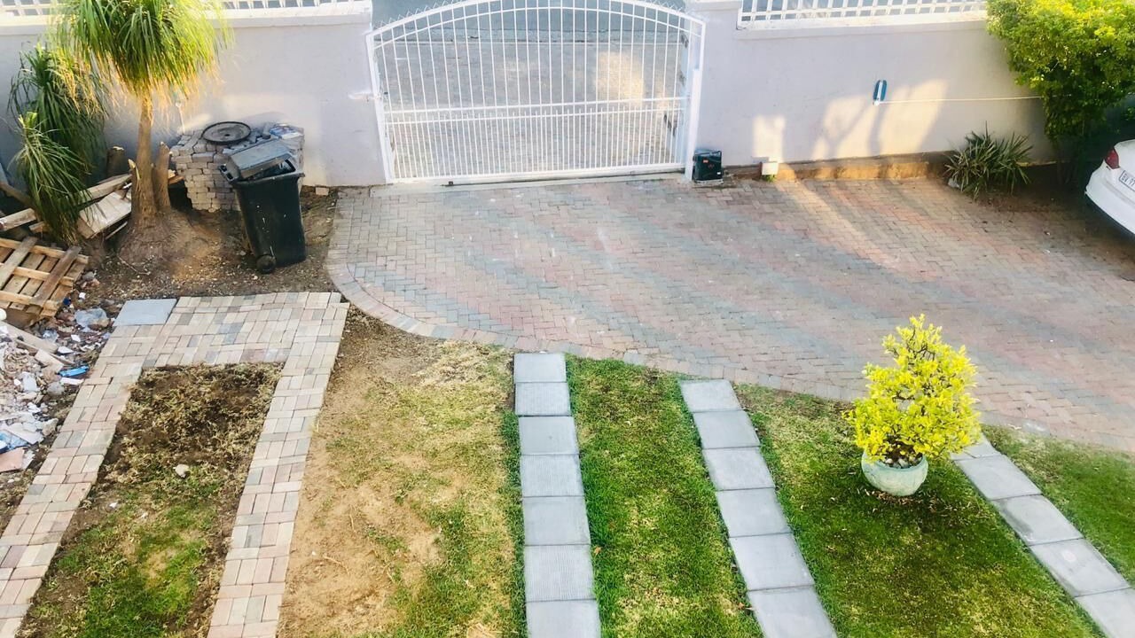 Photo of Outdoor in Randpark Ridge
