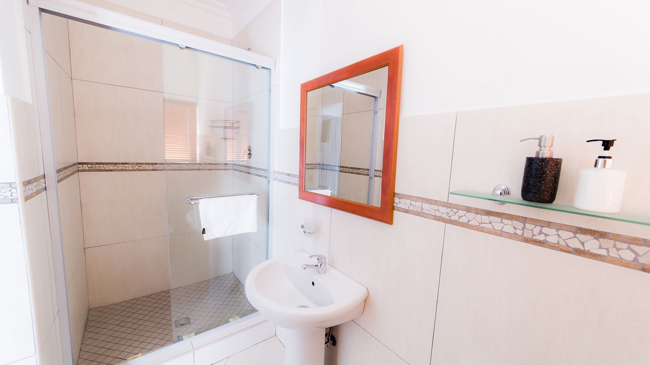 Photo of Bathroom in Springbok