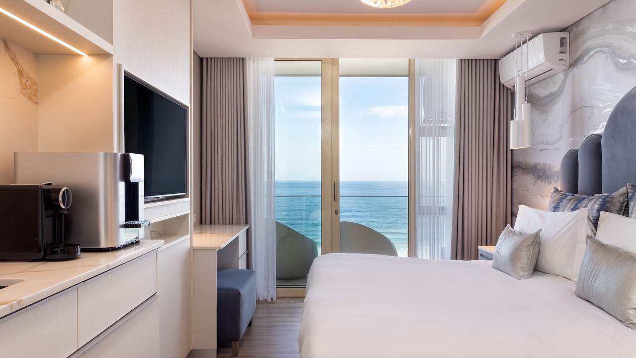 Photo of Bedroom in Wilderness Beach