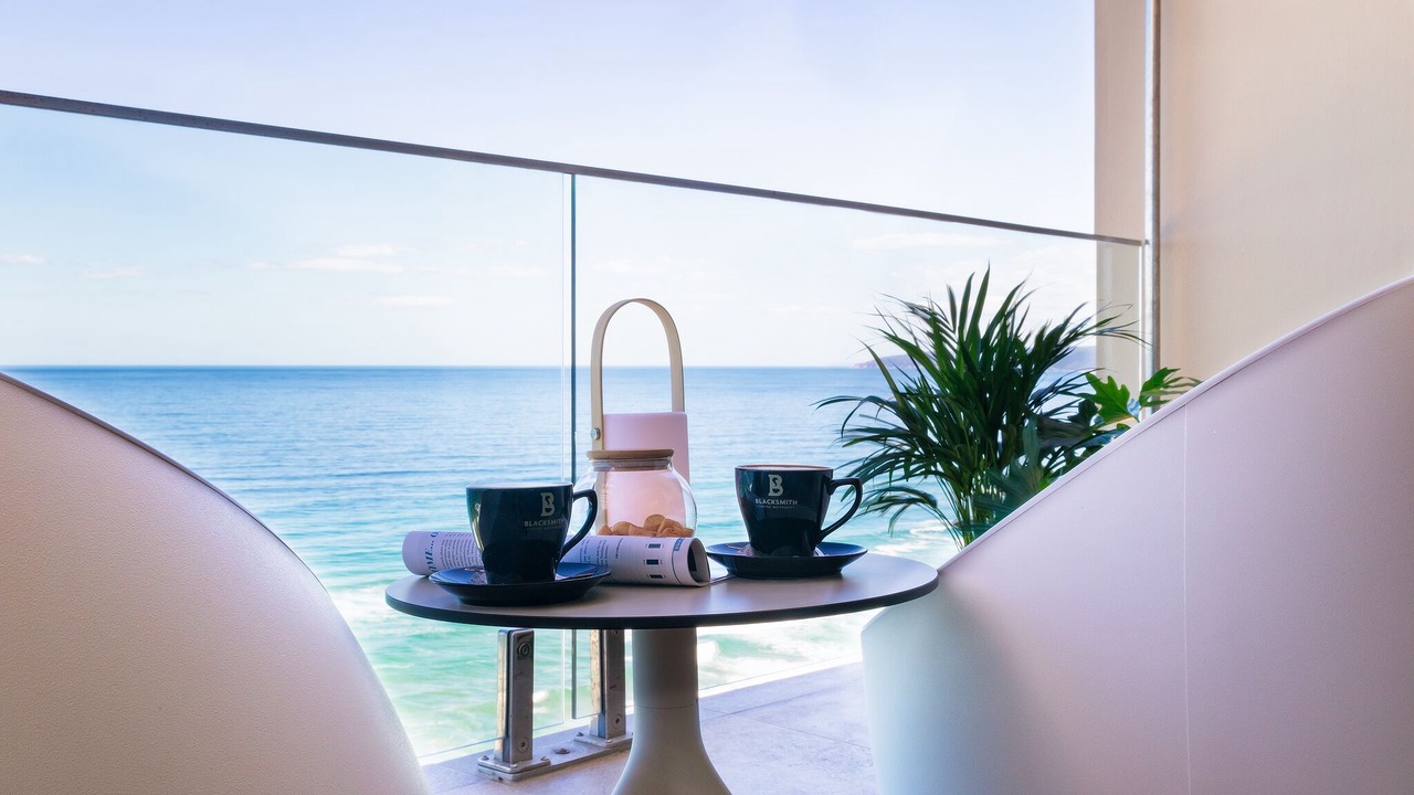 Photo of Patio Balcony in Wilderness Beach