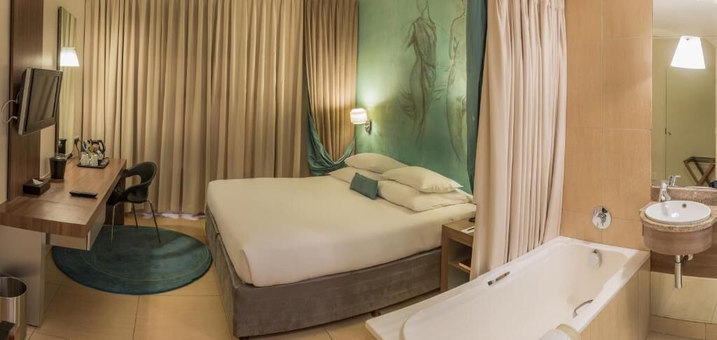 Photo of Bedroom in O.R. Tambo