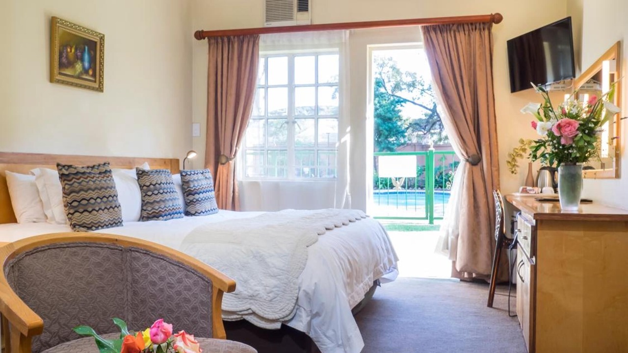 Photo of Bedroom in Menlo Park
