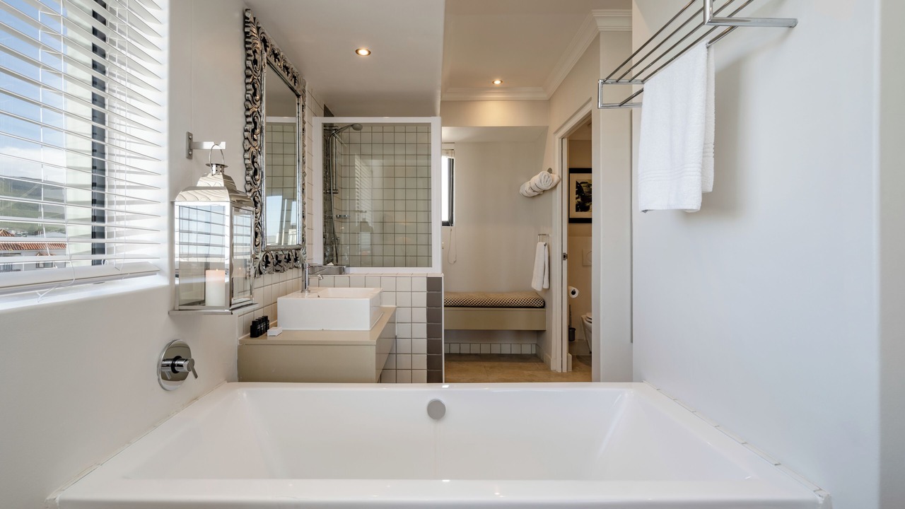 Photo of Bathroom in Hermanus City-Centre