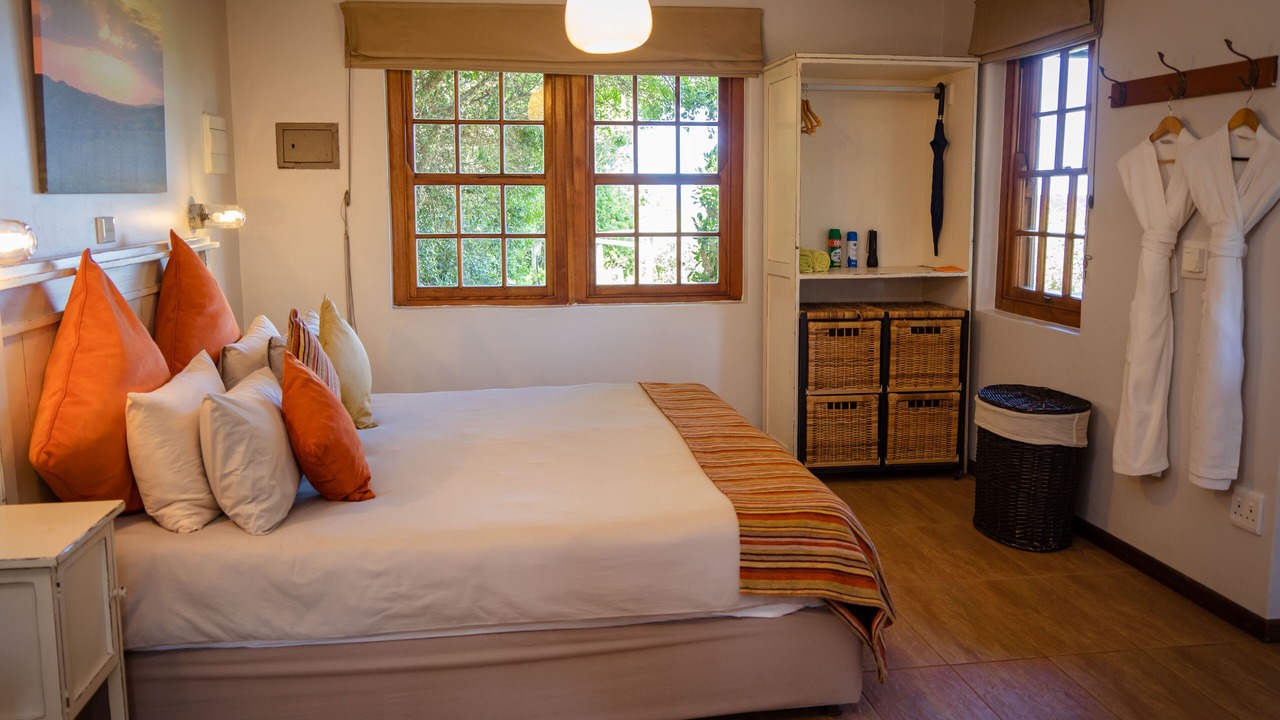 Photo of Bedroom in Oyster Bay