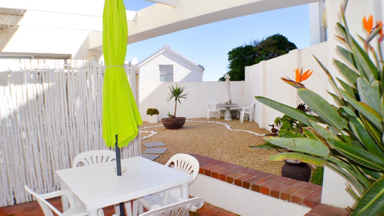 Photo of Patio Balcony in Big Bay