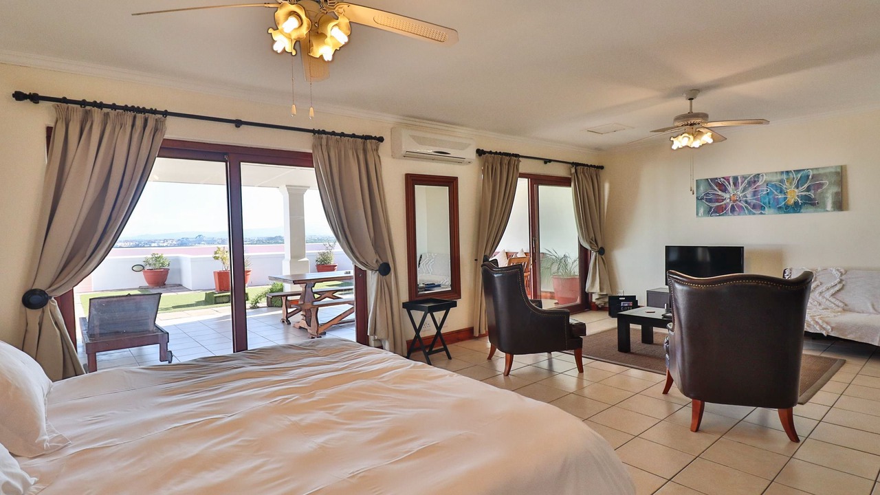 Photo of Bedroom in Gordons Bay Central