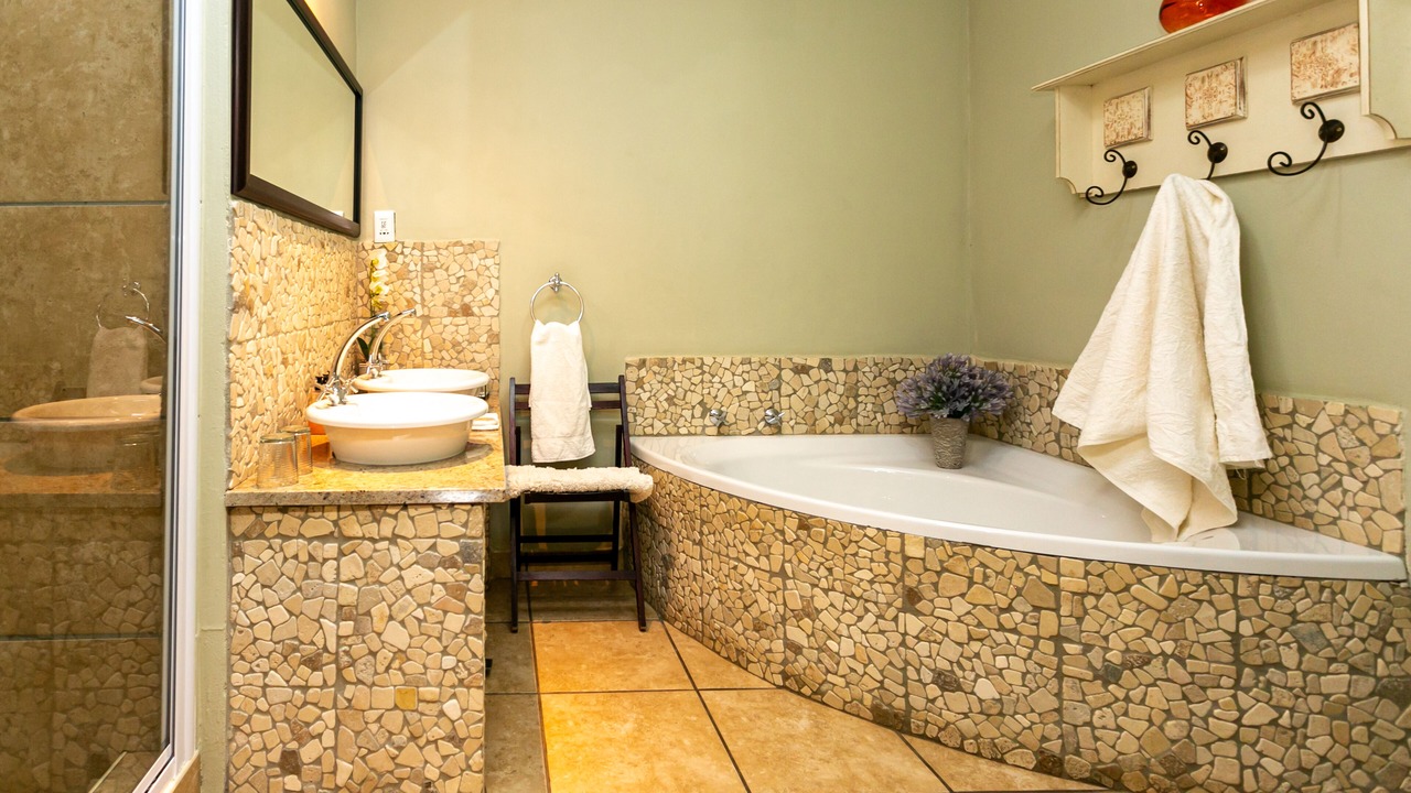 Photo of Bathroom in Schoemanshoek