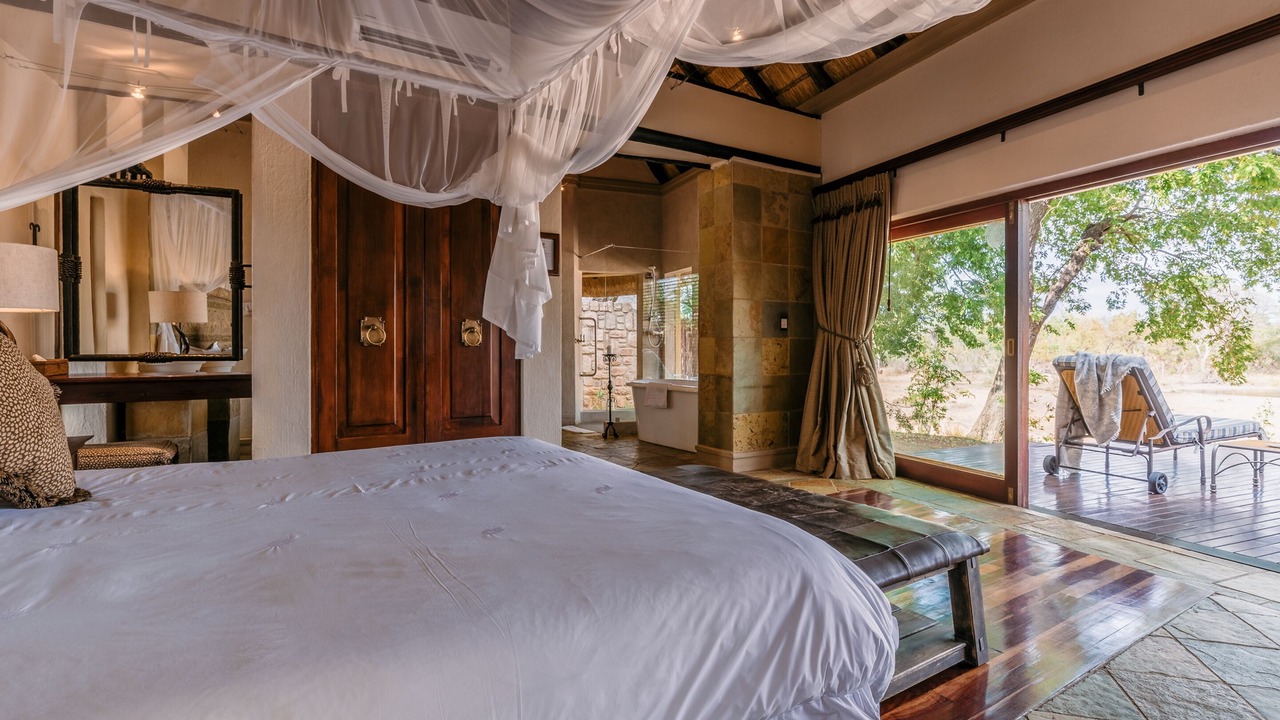 Photo of Bedroom in Thorny Bush Game Reserve