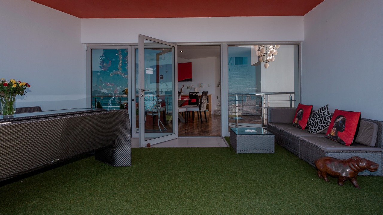 Photo of Patio Balcony in De Kelders