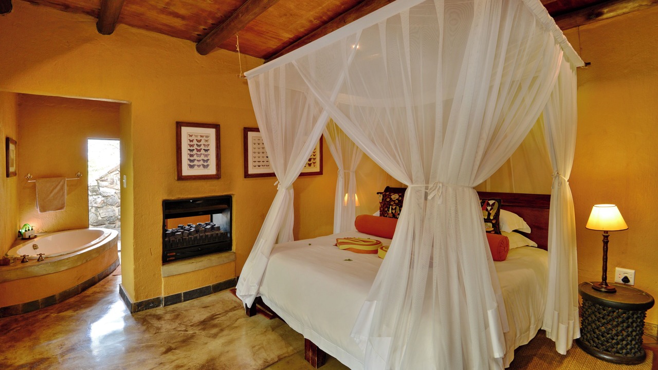 Photo of Bedroom in Madikwe Game Reserve