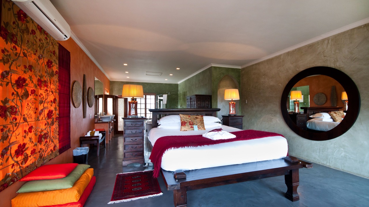 Photo of Bedroom in Pollok Beach