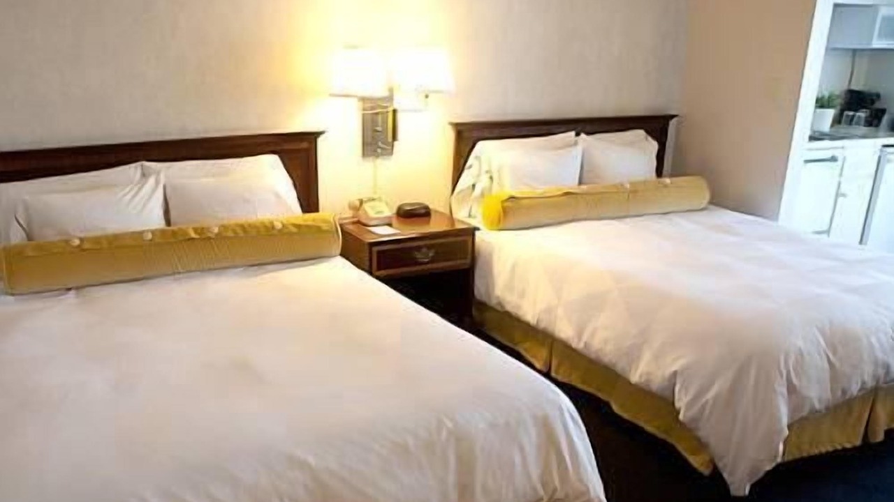 Photo of Others in East End
