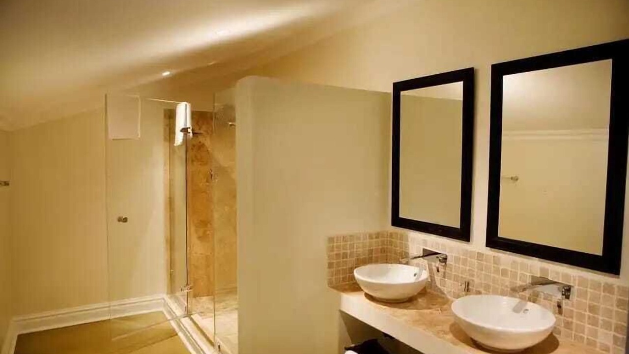 Photo of Bathroom in Athlone