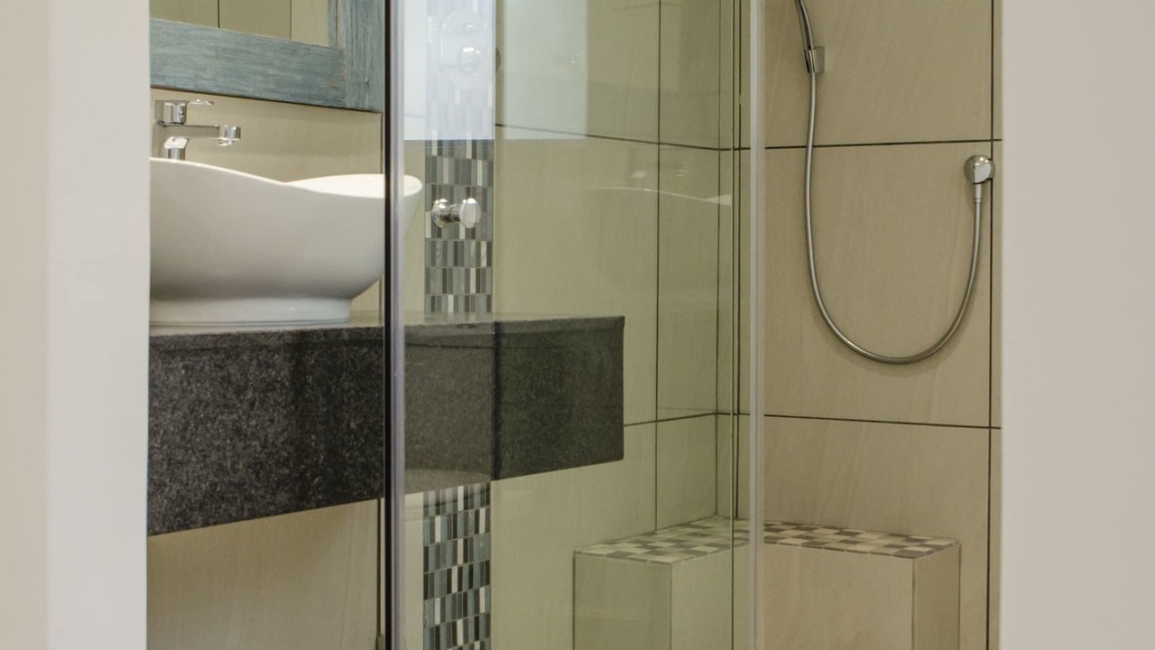 Photo of Bathroom in Heldervue