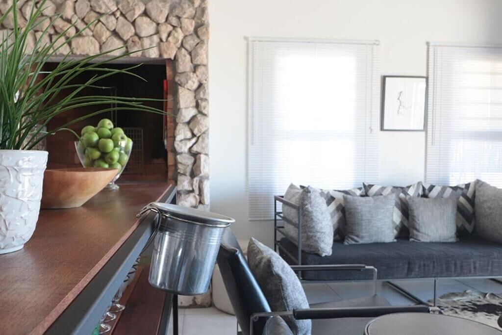 Photo of Livingroom in Paternoster