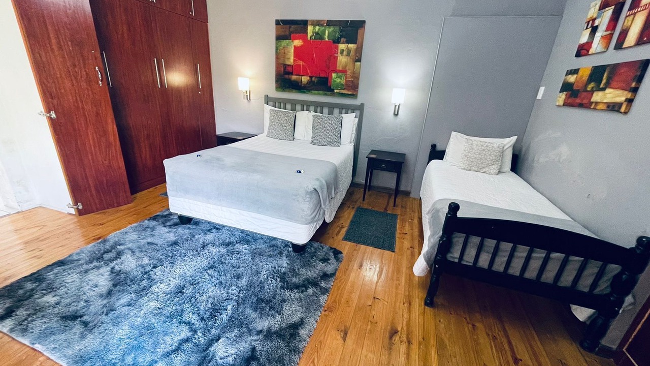 Photo of Bedroom in Komani