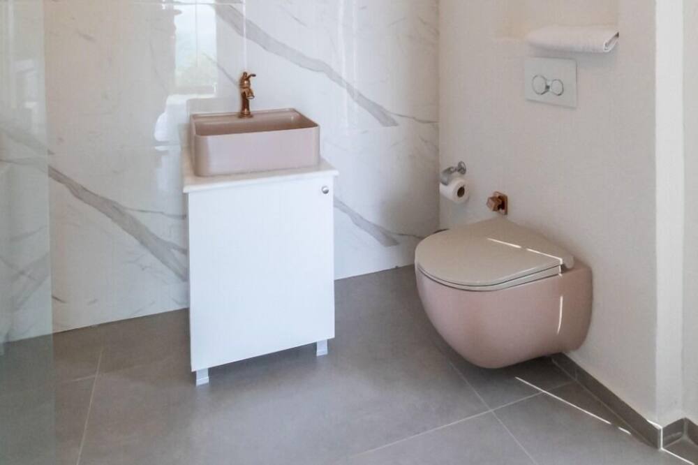 Photo of Bathroom in Koyunbaba