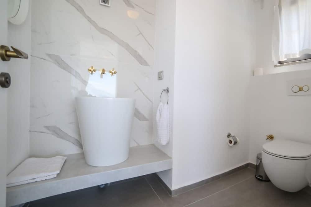 Photo of Bathroom in Koyunbaba