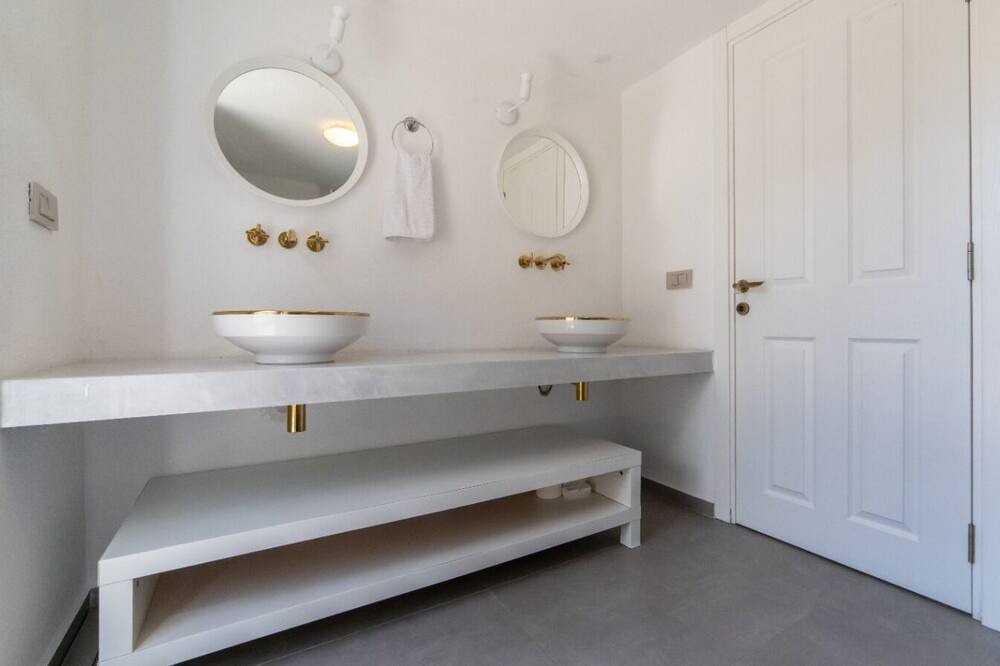 Photo of Bathroom in Koyunbaba