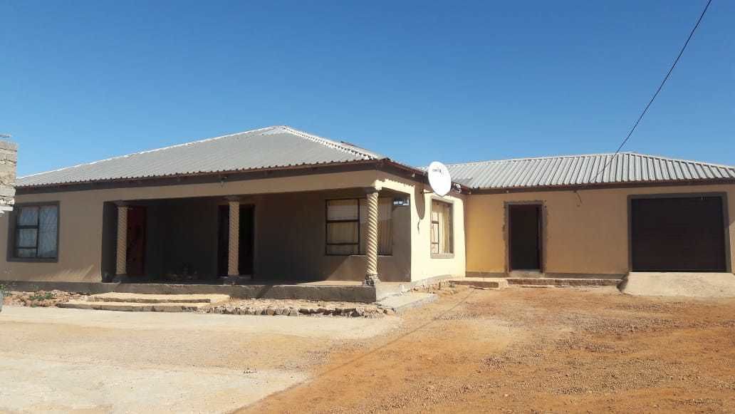 Photo of Outdoor in Taung Station