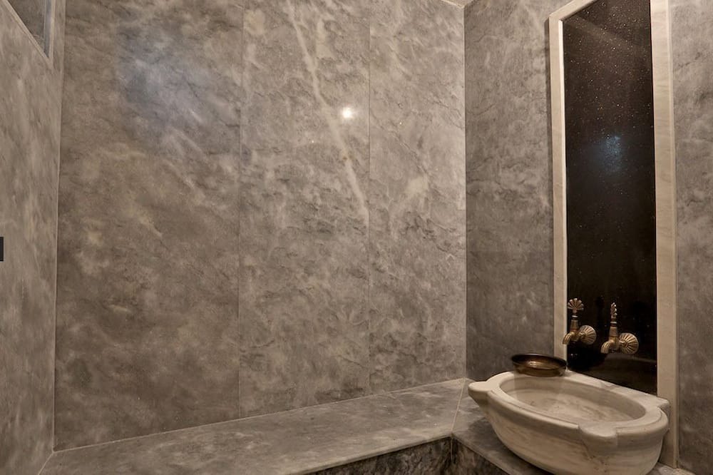 Photo of Bathroom in Bartin