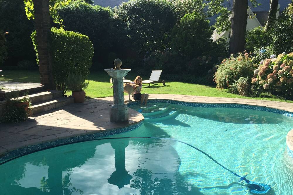 Photo of Outdoor in Newlands