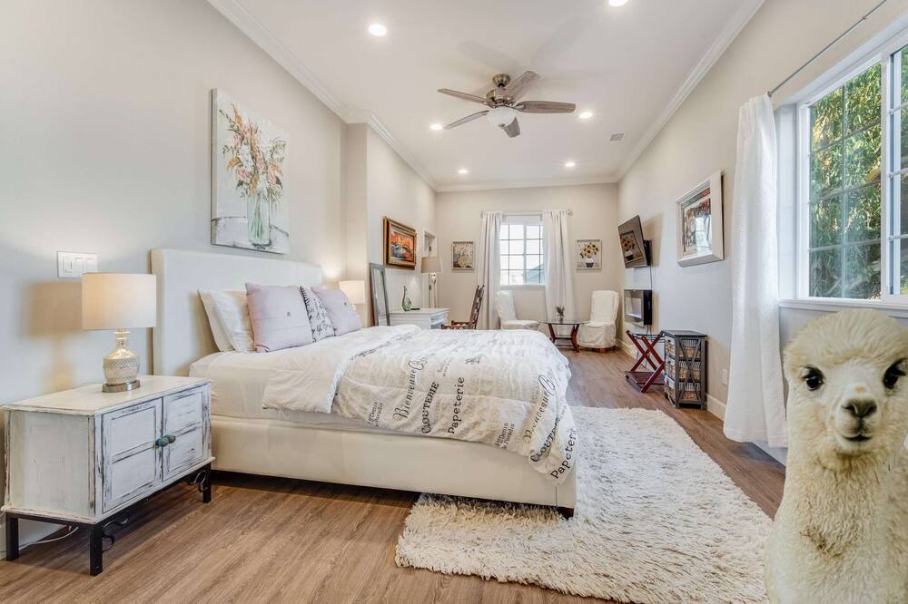 Photo of Bedroom in Sonoma