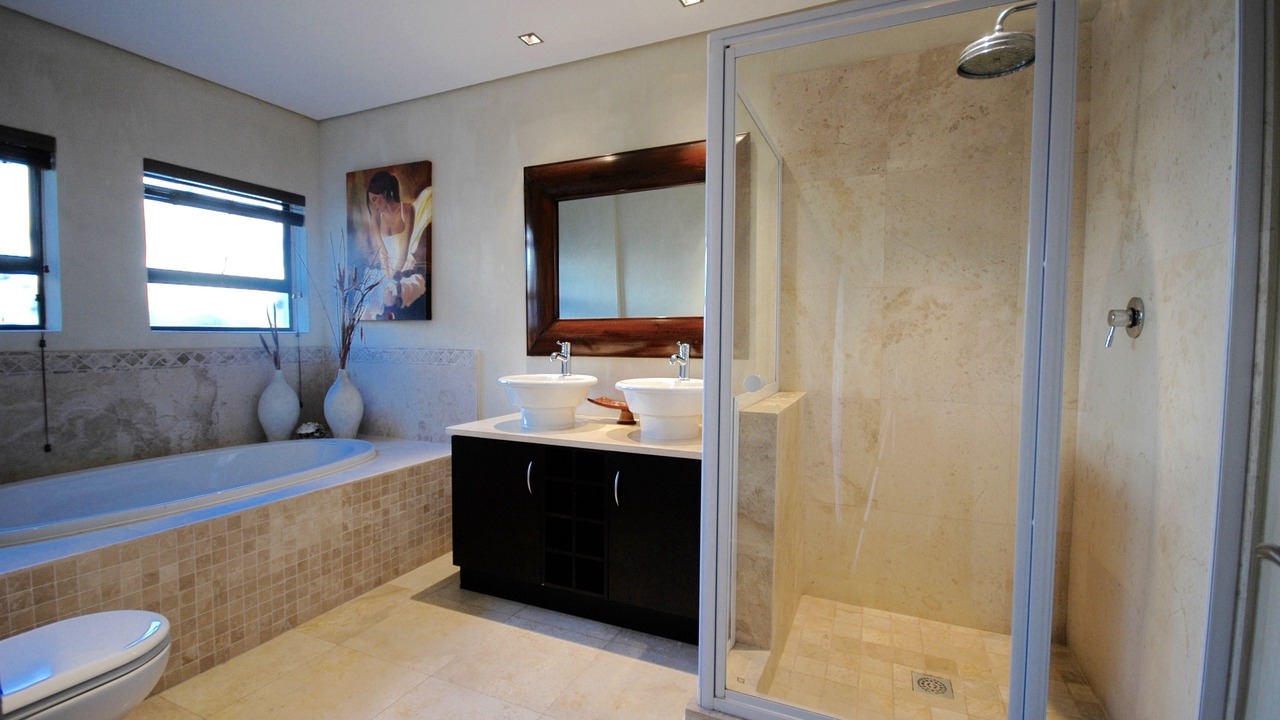 Photo of Bathroom in Bloubergstrand
