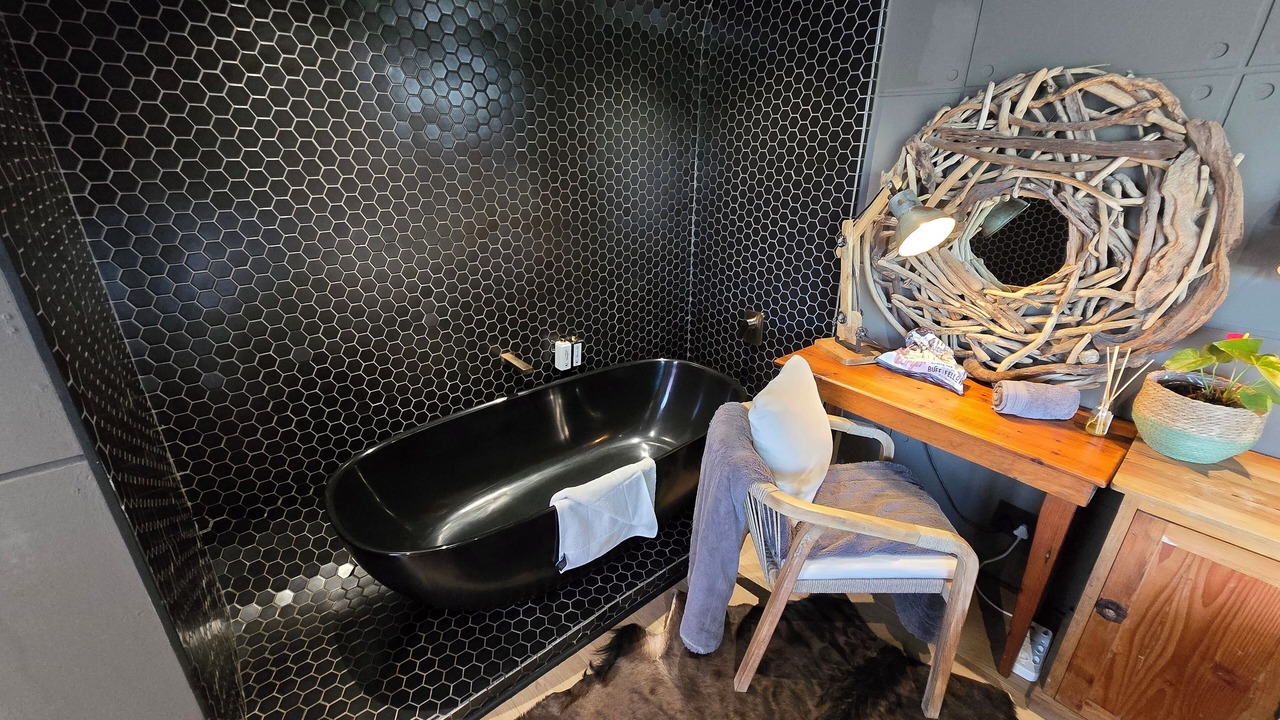 Photo of Bathroom in George