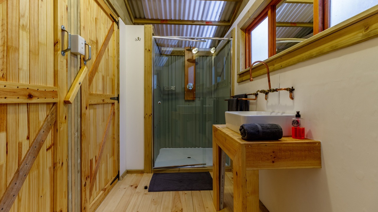 Photo of Bathroom in Thorny Bush Game Reserve