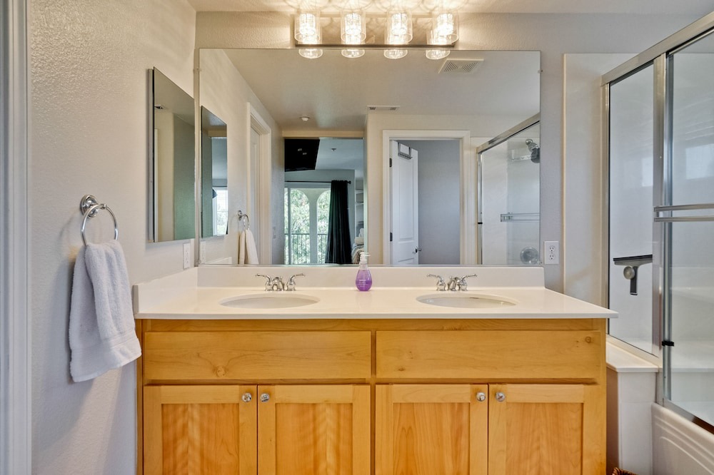 Photo of Others in Willow Glen