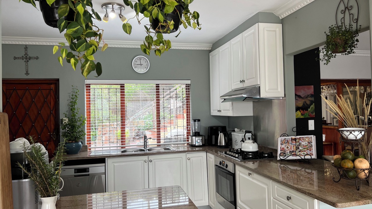 Photo of Kitchen in Clovelly