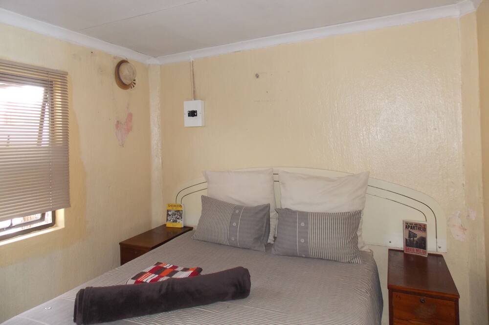 Photo of Bedroom in Greater Johannesburg Metropolitan Area