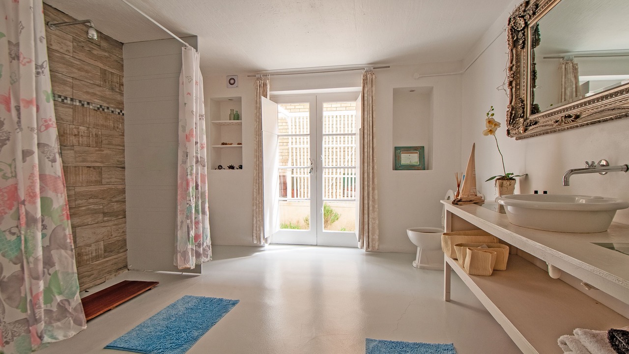 Photo of Bathroom in Still Bay