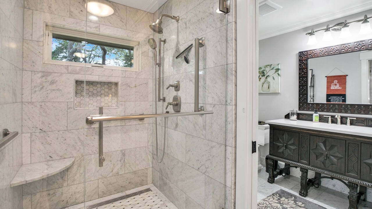 Photo of Bathroom in Del Monte Forest