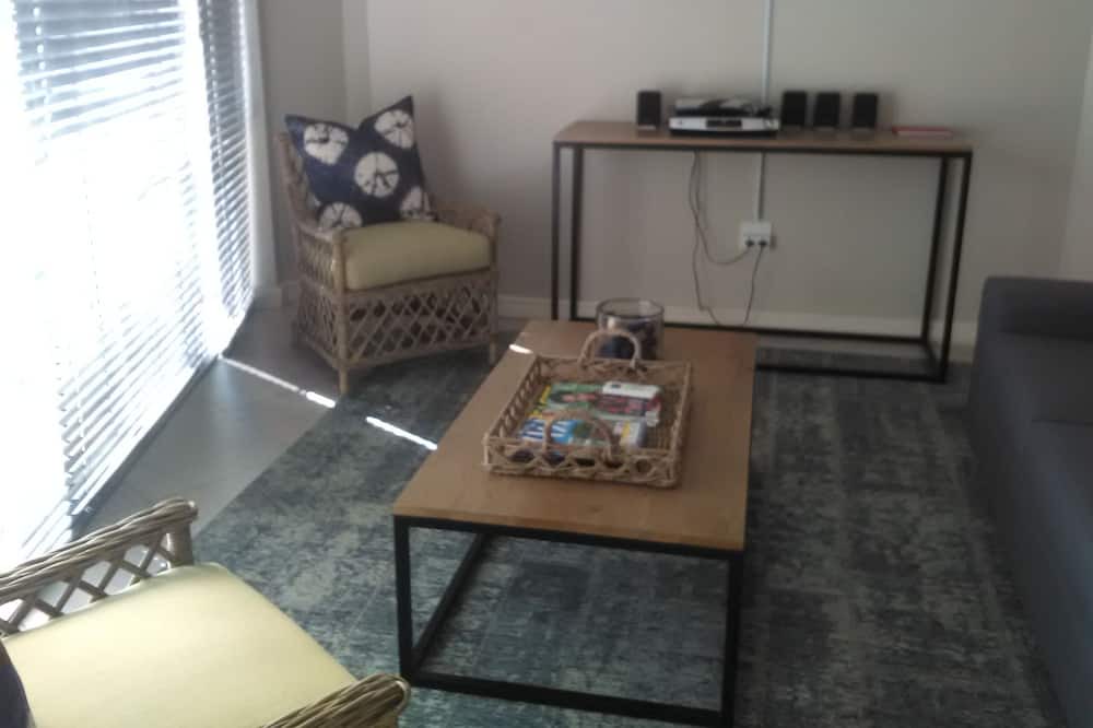 Photo of Livingroom in Mountainside