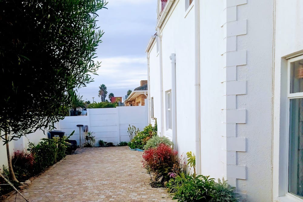 Photo of Outdoor in West Beach