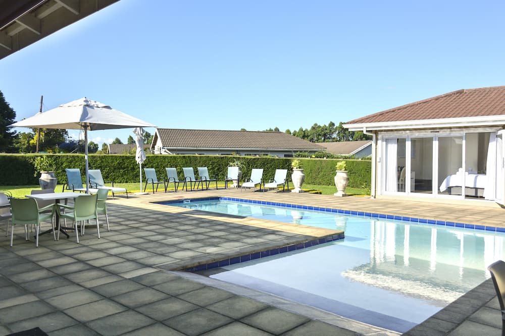 Photo of Outdoor in Hilton
